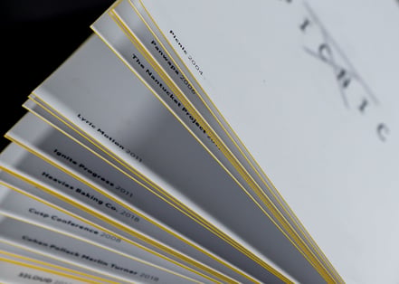 The difference between coated and uncoated paper. How to keep up